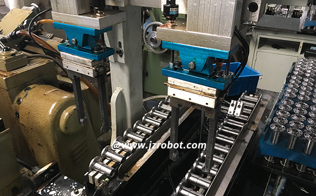 無心磨床臺階磨帶機械手(圖2) 無心磨床臺階磨帶機械手